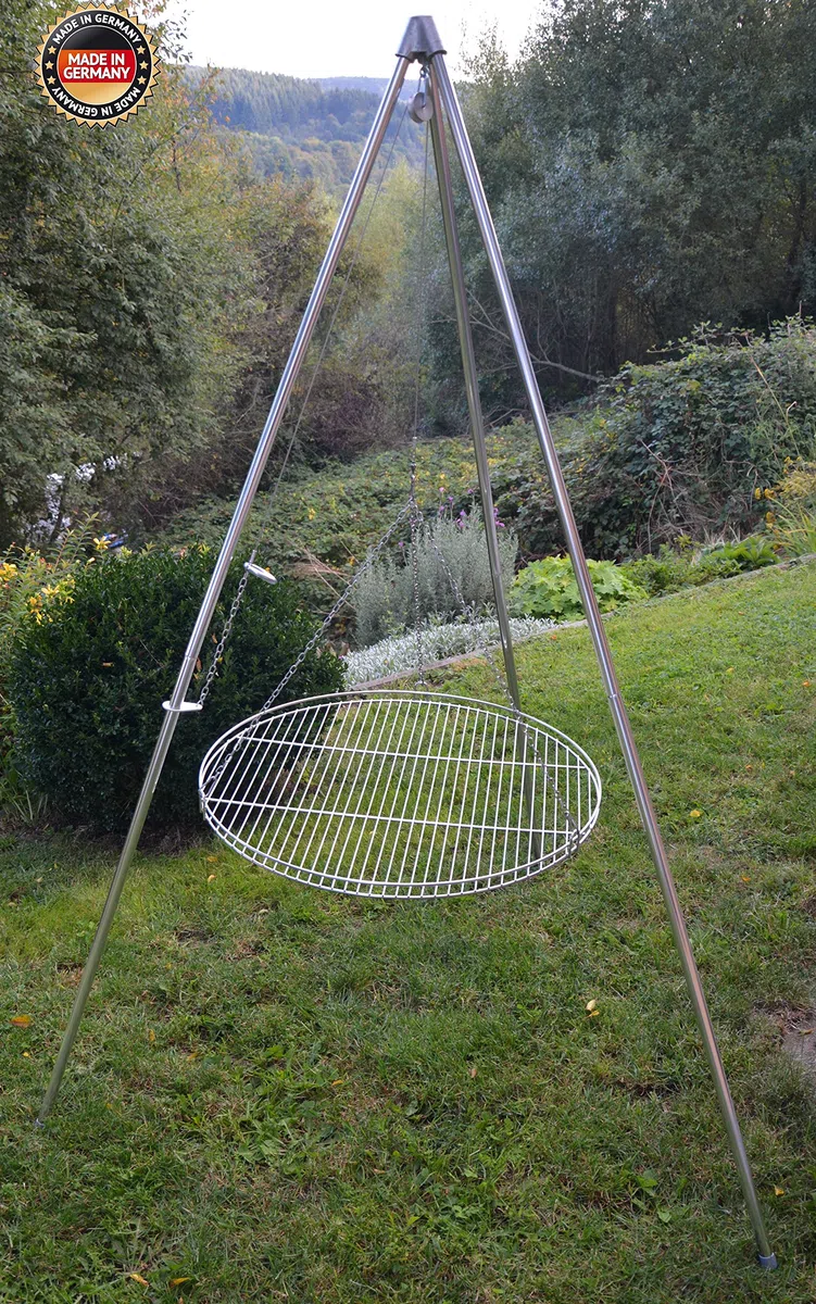 Dreibein Schwenkgrill inkl. 60 cm Edelstahl-Rost aus deutscher Produktion