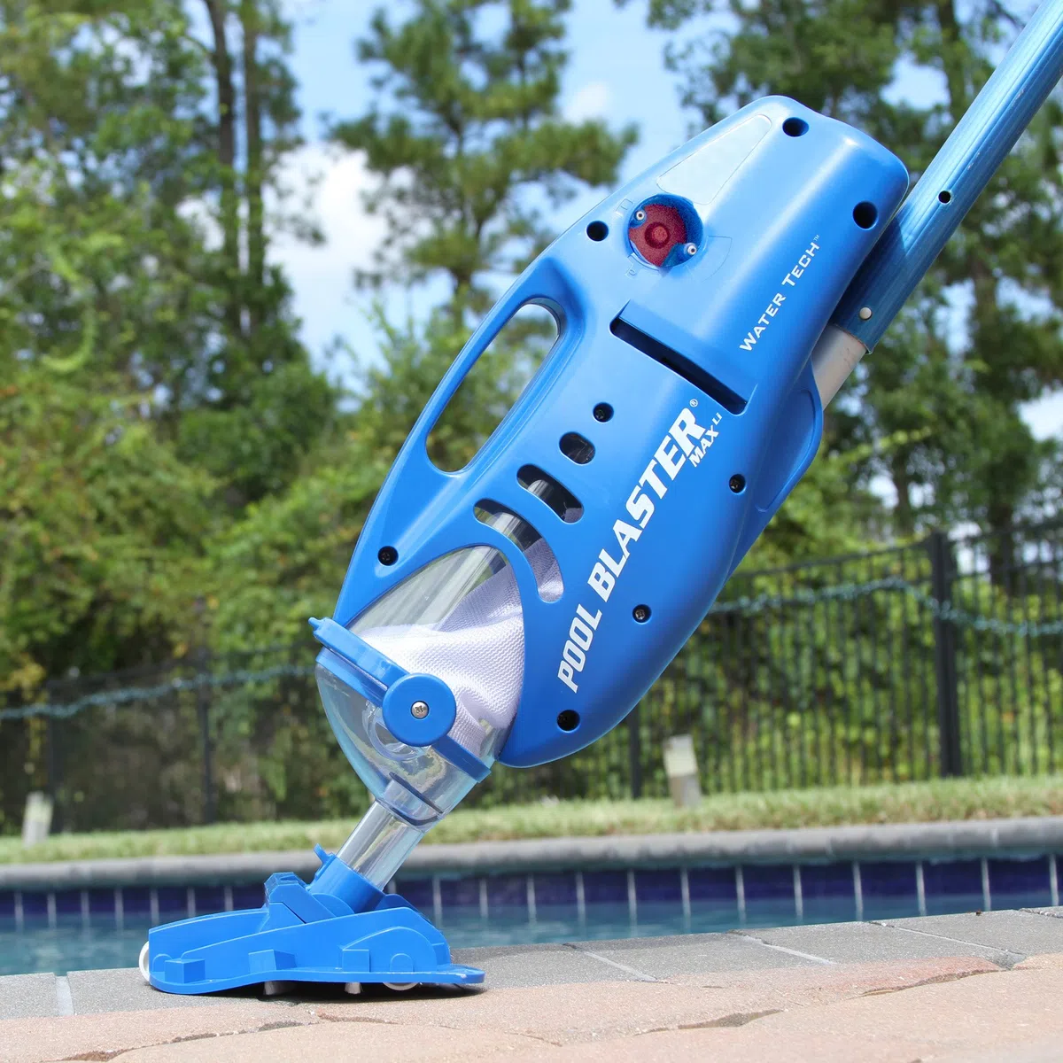 Water Tech Pool Blaster Max Li Schwimmbadstaubsauger, mit wiederaufladbarer Akku, kabelloser Poolsauger, Bürstenkopf 27cm, großer Filterbeutel